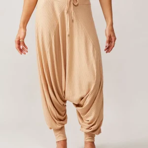 CALÇA INDIANA CANELADA
